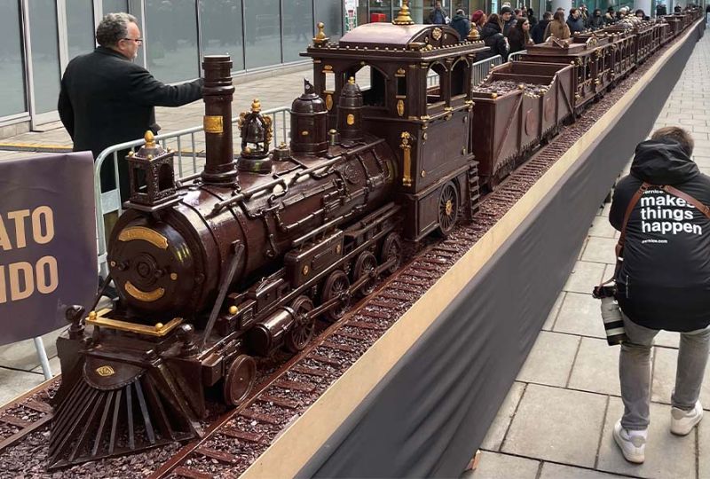 Maltese chocolatier sets new world record for longest chocolate sculpture